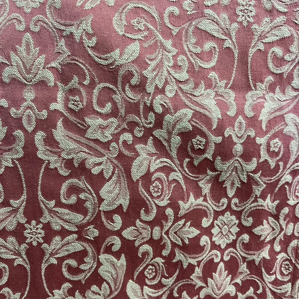 Table runner - Picture 2 of 2